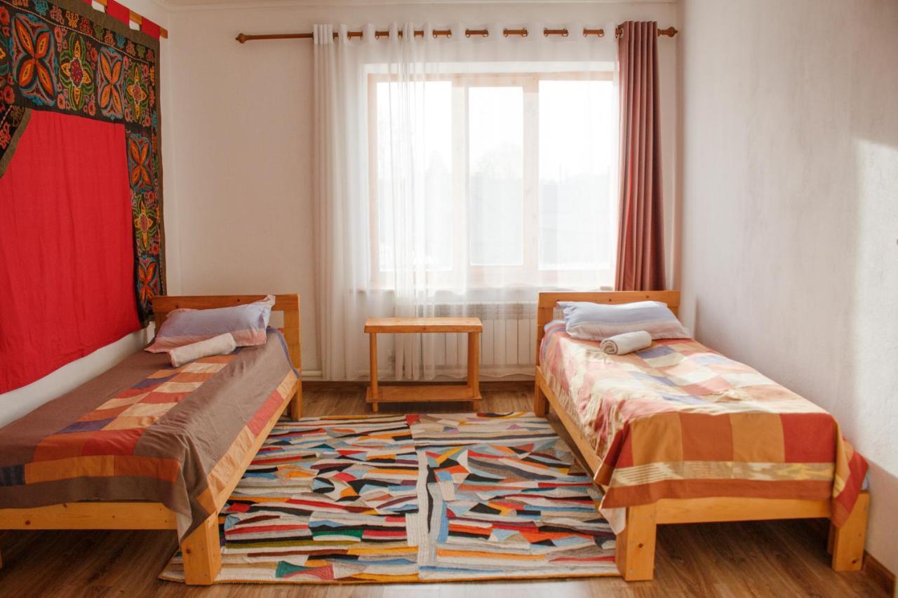 Guest House Altyn Oimok Bokonbayevo Dış mekan fotoğraf